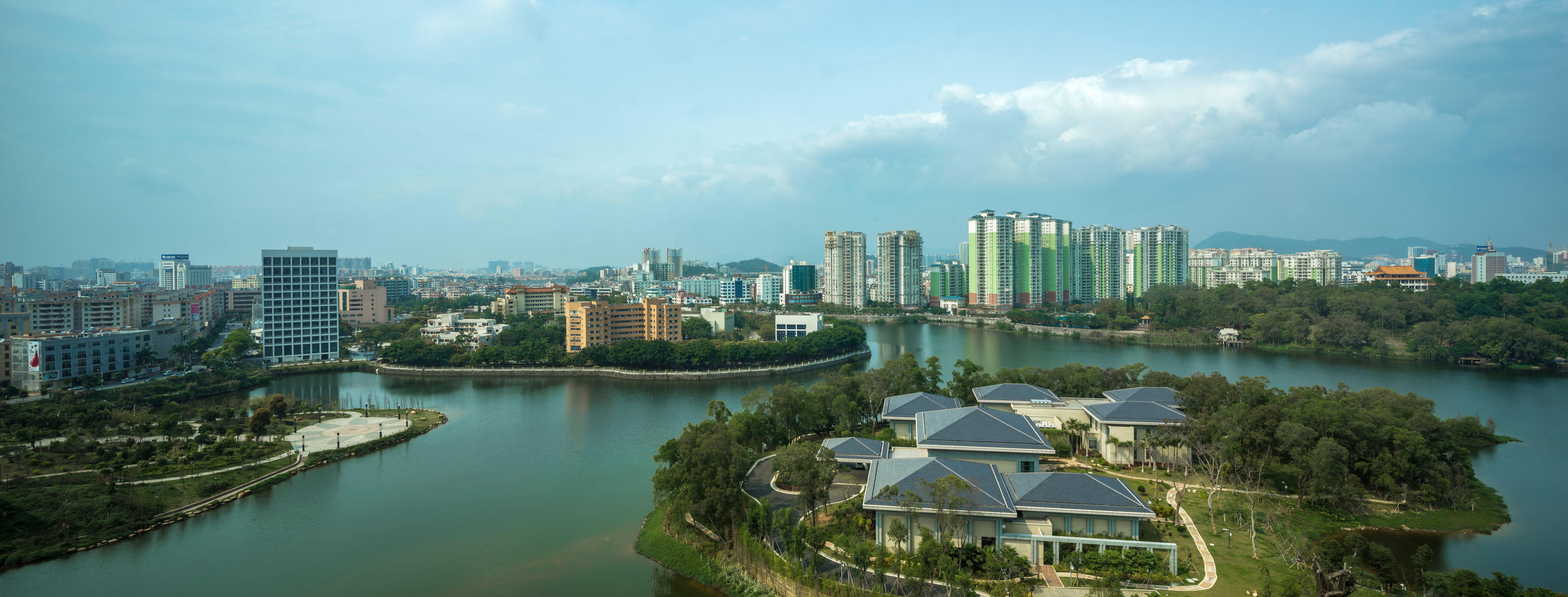 Hualuxe Yangjiang City Center Exterior foto
